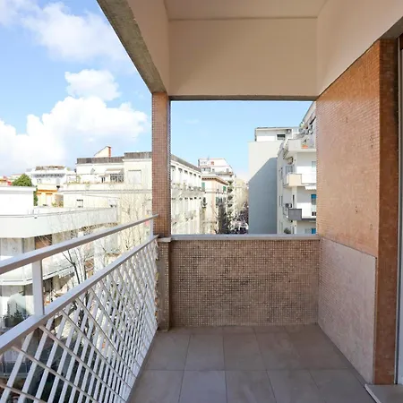 Guesthost - Maison La Fontana Apartament *