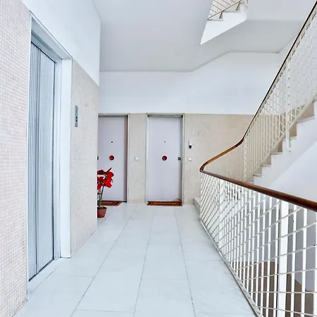 Guesthost - Maison La Fontana Apartament *